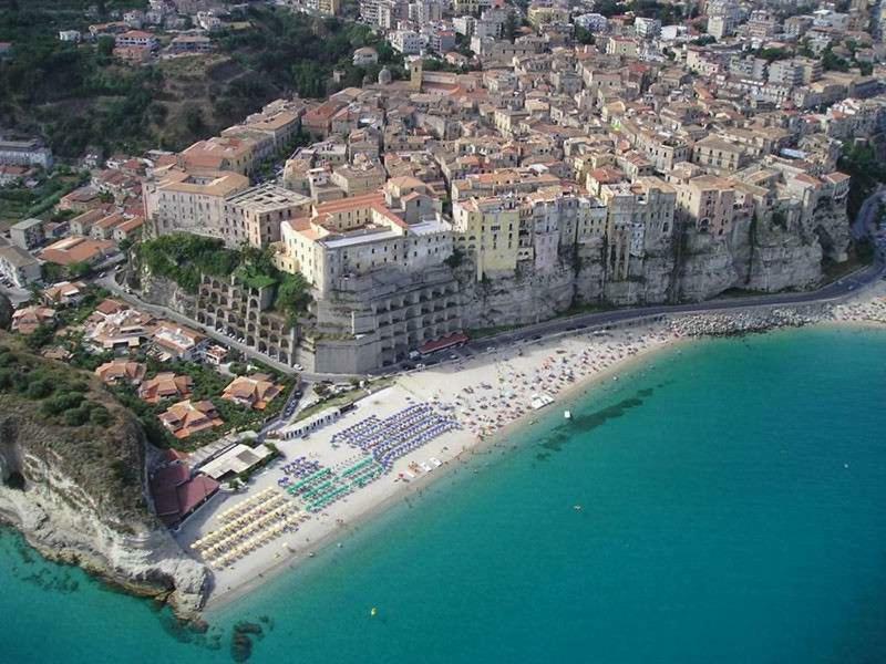Flowery Tropea Apartment Exterior photo